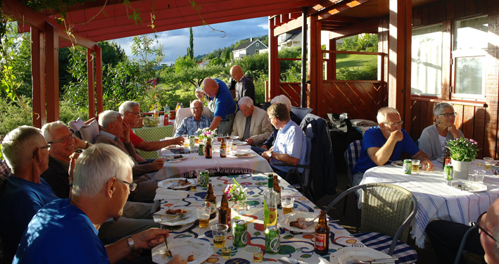 Terassemøte hos Gaute Arneson og Arne Olav Loeng